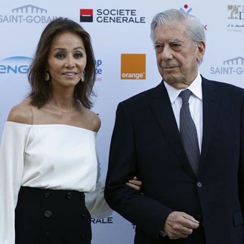 Isabel Preysler junto a Mario Vargas Llosa. 
