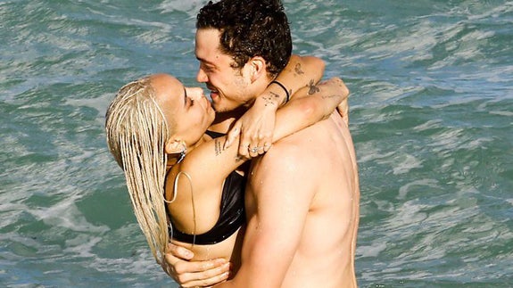 Zoë Kravitz se lo pasa en grande con su nuevo novio en Miami