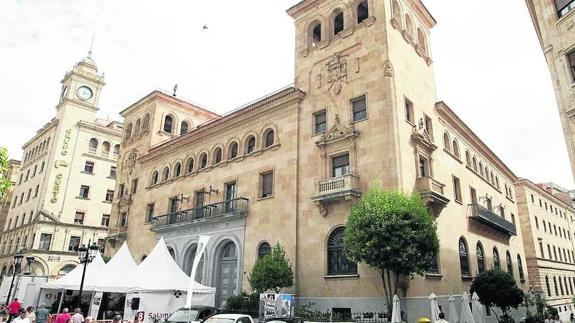 Antigua sede del Banco de España en la plaza deLos Bandos de la capital salmantina. 