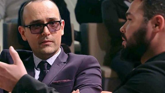 Risto Mejide mantiene una enconada guerra dialéctica con Gabriel Rufián en 'Chester in Love'