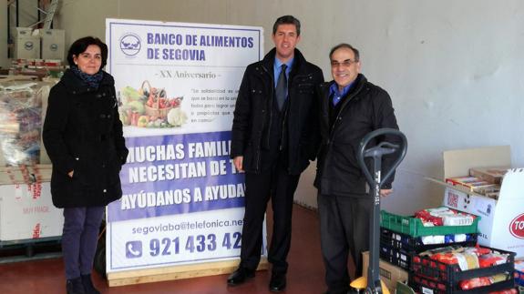 Miguel Martínez (centro, junto a Rufo Sanz.El Norte