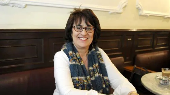 La profesora Ana María López Encinas. 