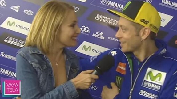 Déborah Serendipity entrevista a Valentino Rossi. 