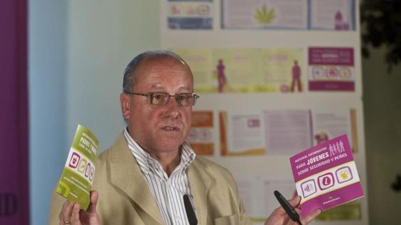 Alfonso Centeno, alcalde de Olmedo, cuando era además vicepresidente de la Diputación.