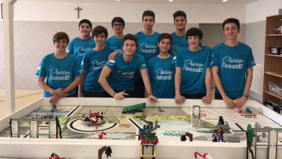 El equipo del colegio Montecastelo de Vigo, ganador de la First Lego League.