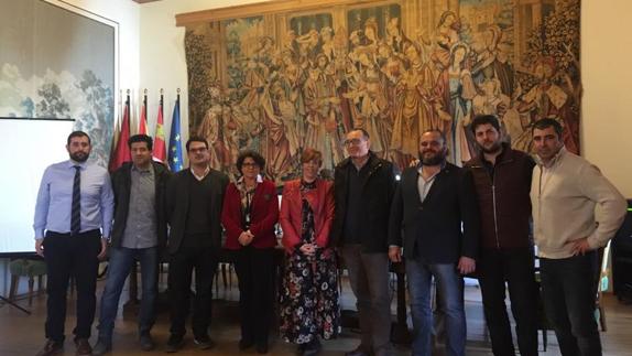 Constitución de la Asociación de la Ruta del Vino de Toro en el Ayuntamiento de la localidad 