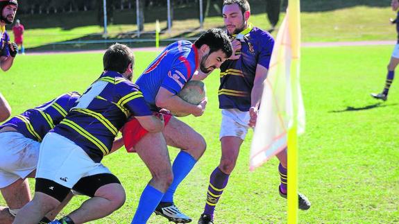 Momento de un partido del BigMat Tabanera Lobos.