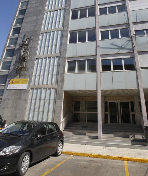 Fachada de los juzgados.