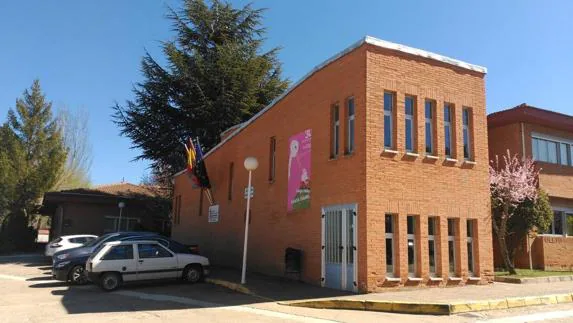 El colegio Santa Isabel recoge el premio al mejor colegio de España en Teatro de Educación Vial de la DGT