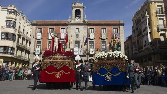 La Semana Santa de Zamora se despide con la degustación del ‘dos y pingada’