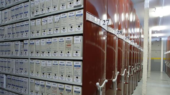 Millares de documentos judiciales desbordan los archivos de Valladolid. 