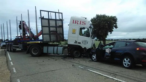 Estado de los dos vehículos implicados en el accidente.