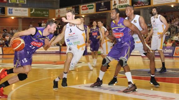 El Quesos Cerrato gana al Oviedo y se acerca a la final del 'play off'
