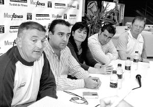 Del Barrio, Herrero, De Prado, Villegas y Edberg, de izquierda a derecha, ayer.  / J. RUIZ