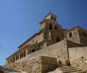 Nuestra Señora de Ribero, en San Esteban de Gormaz. / F. ÏÑIGO