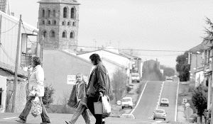 El centro de respuesta sanitaria de Tábara impulsa la economía y fija población en la comarca