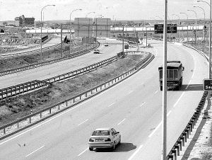 Autopista AP-61 que comunica Segovia con la AP-6 a la altura de San Rafael. / ANTONIO TANARRO