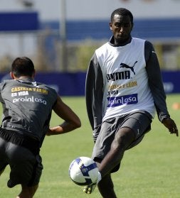 Goitom, en un entrenamiento con el Valladolid./ MIGUEL ÁNGEL SANTOS