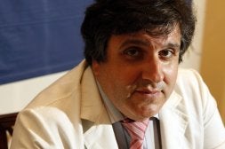 «Los hombres también sufren sofocos»