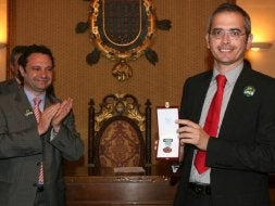 Medalla de Bronce de la Ciudad para el centro de la Uned