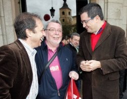 Juan Luis Gordo, Paco Álvarez (IU) y Óscar López./ A. DE TORRE