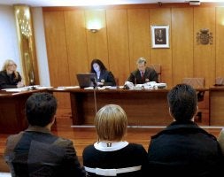 Sala de vistas durante la celebración de un juicio penal por un magistrado titular. / EL NORTE