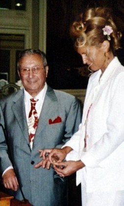 Simon Jochimec y Dominique Louis, el día de su boda. / LE PROGRÉS