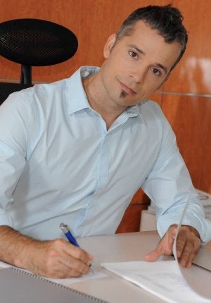 El experto en finanzas Vicens Castellano. / EL NORTE