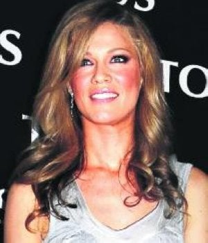 La modelo lleva tres años casada.