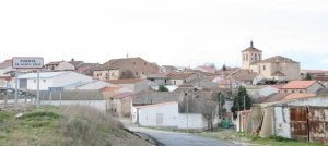 Vista panorámica de Fuente de Santa Cruz, en uno de los accesos a la localidad. ::
M. RICO