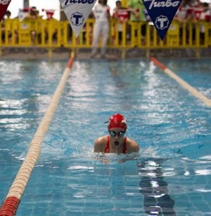 Una nadadora, en la modalidad de braza. ::
M. A. MONTESINOS