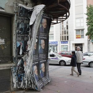El Lucense acumula cientos de carteles culturales desde hace 3 años y medio