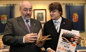 Municio y Hernández Tortajada, ayer. ::                             ANTONIO TANARRO
