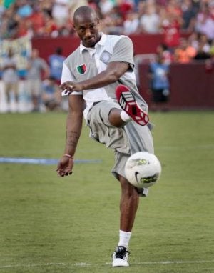 Kobe Bryant, en acción. ::
AFP