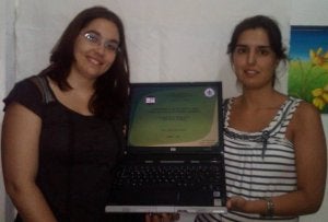 Joana Alonso y Vanesa Babón, las estudiantes creadoras del proyecto web. ::
EL NORTE