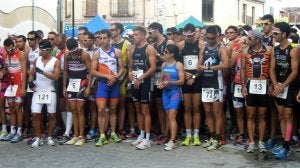 Momento de la salida en el XIX Duatlón Villa de Cantimpalos. ::
CRISTINA VEGA