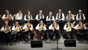 La Ronda saca lo mejor de su repertorio en su concierto de aniversario