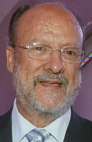 León de la Riva. ::
A. QUINTERO