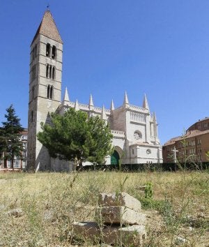 Terrenos donde está previsto el aparcamiento. ::                             GABRIEL VILLAMIL