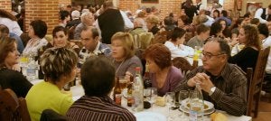 Los hosteleros diseñan menús atractivos y afinan precios para llenar en Navidad