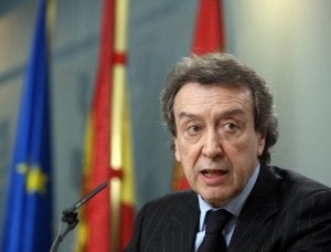 José Antonio de Santiago-Juárez, en la rueda de prensa. ::
ICAL