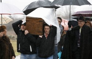 Soria revive el tradicional traslado del arca con valiosos documentos medievales