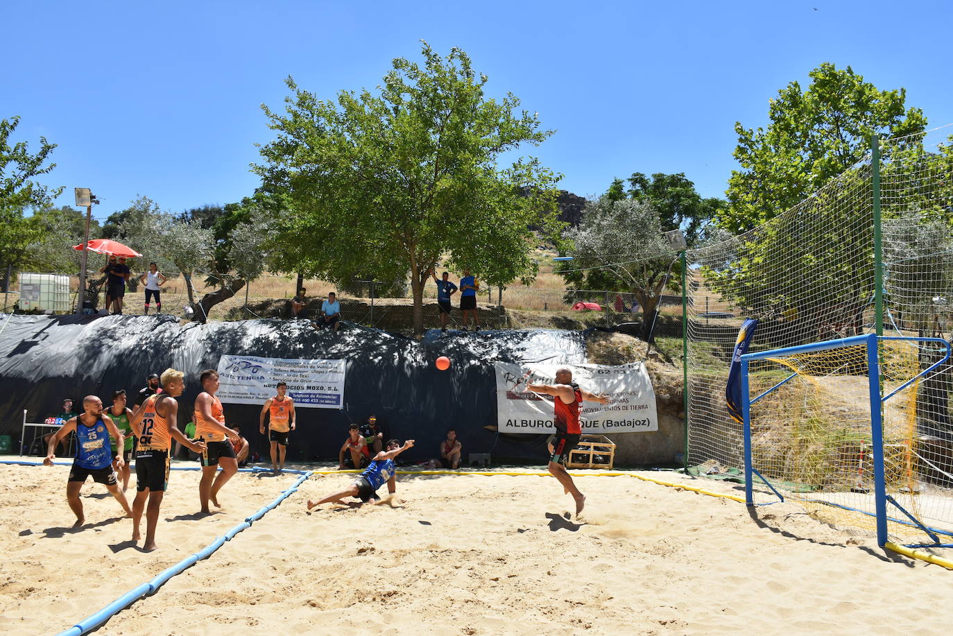 Fotos: El deporte ayuda al despertar de Alburquerque