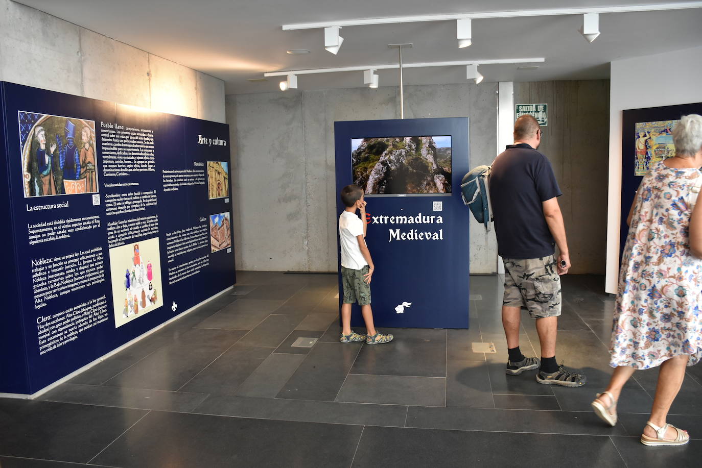 Centro de interpretación del Medievo y de recepción de visitantes del Castillo de Luna