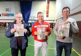 M.Gutiérrez, A.Rubio y J.A.Gómez en el pabellón