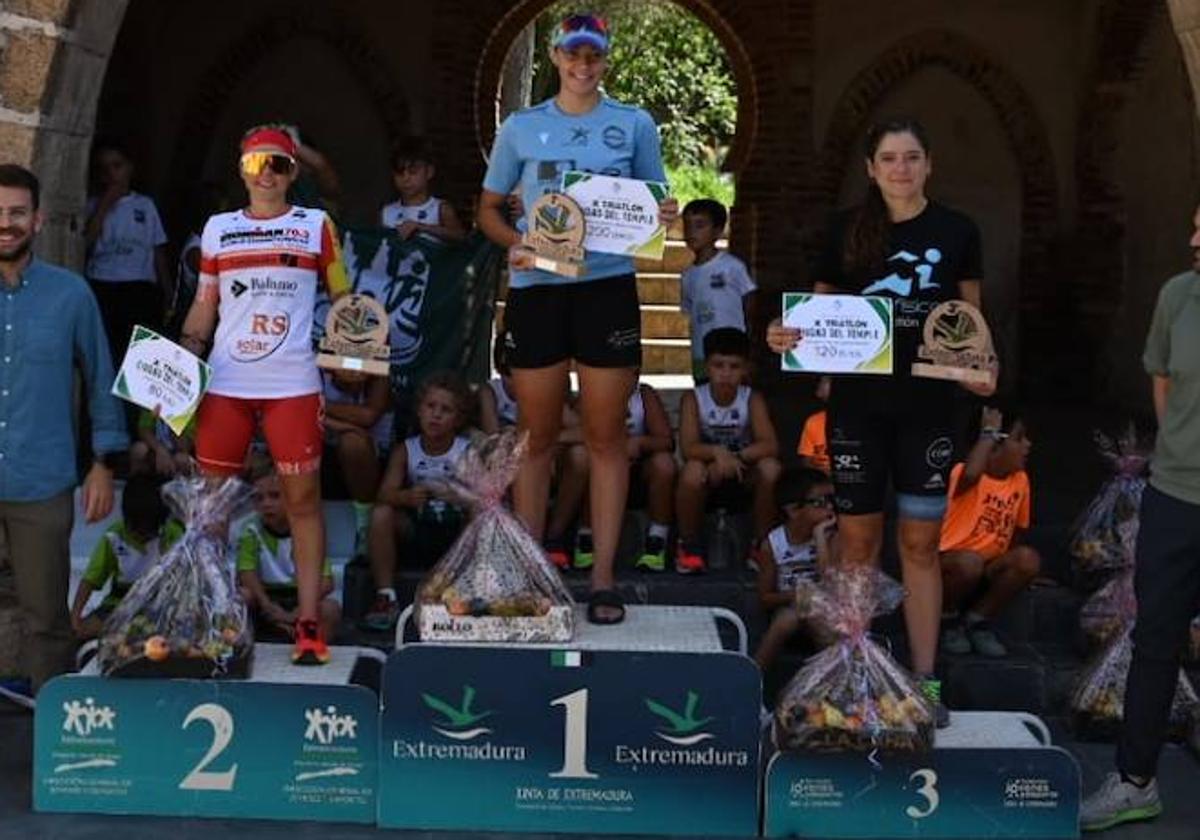 Nieves Gemio, subcampeona de Extremadura de Triatlón Sprint