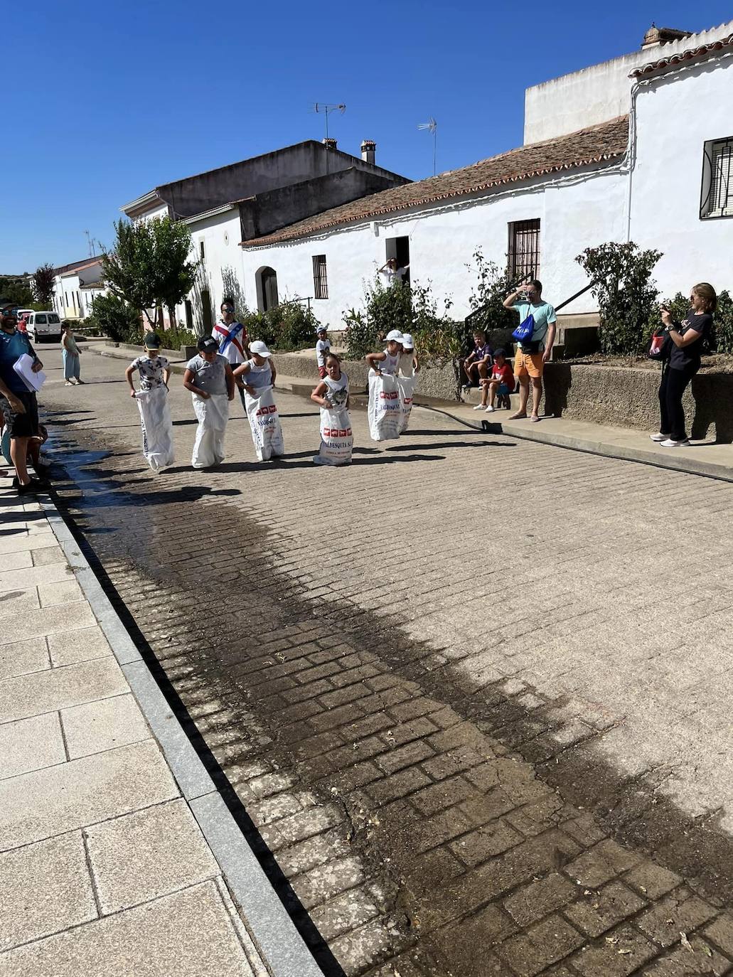 Las Fiestas Locales y Patronales de Alconchel, celebradas entre los días 18 a 21 de agosto, fueron de las más concurridas de la última década. 