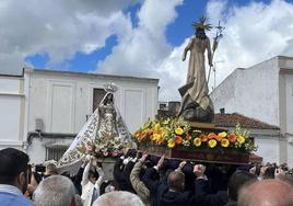 Momento del Encuentro en la plaza de España, el pasado Domingo de Resurrección.
