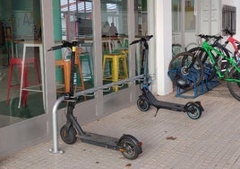 Los patinetes han pasado a formar parte cada vez más del paisaje urbano