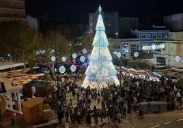 La explanada del mercado sustituirá en esta ocasión a la plaza de Extremadura en el encendido